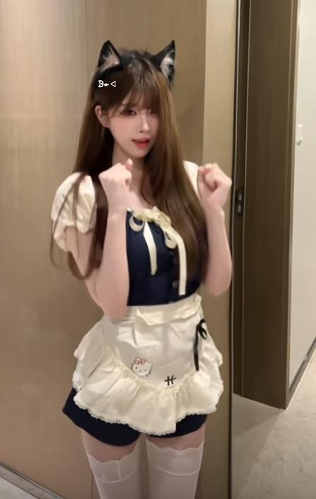 倩倩 岛遇付费写真资源及日常视频合集下载