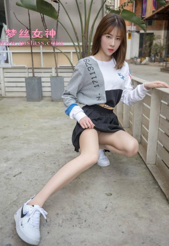 苏沐 笔直细腿梦丝女神写真图集资源下载