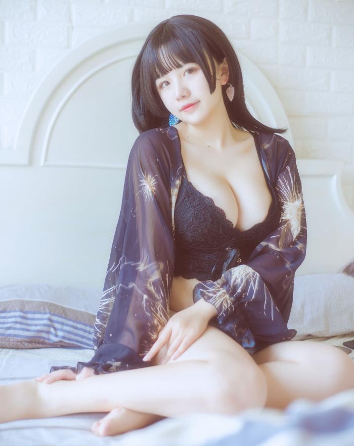 阿半今天很开心 全套写真合集下载