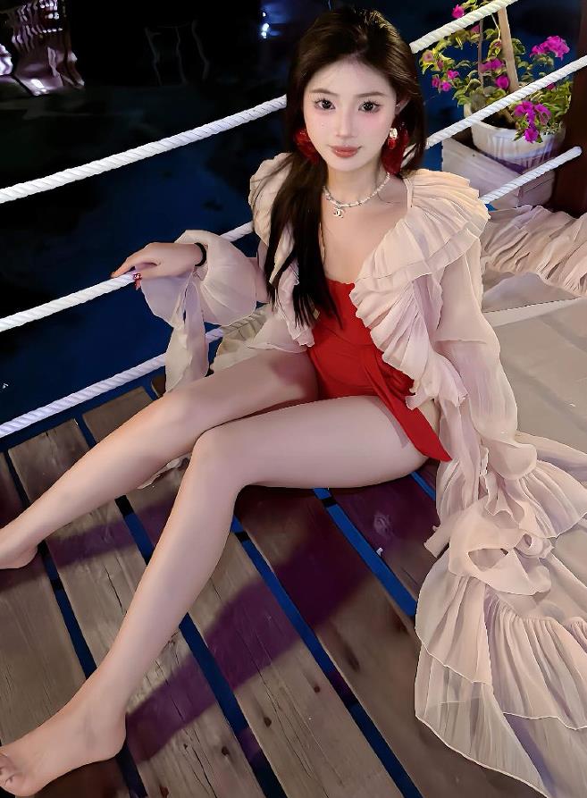 草莓熊啵啵 写真合集下载