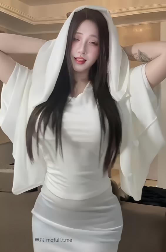 鹅鹅 写真图片及视频合集下载