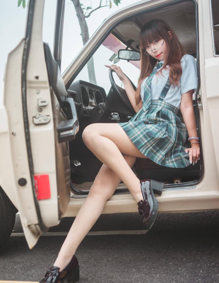 Money冷冷 全套写真合集下载