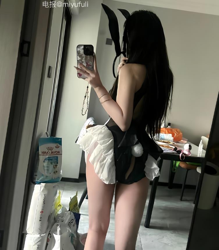 小婧咕噜咕噜 全套写真图片及视频合集下载