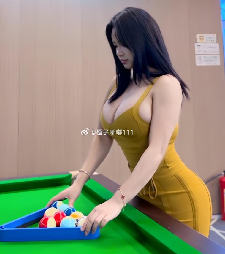 橙子嘟嘟 觅圈写真图片及视频合集下载