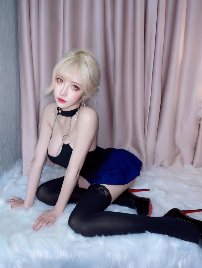 啾小妍 全套Cosplay写真合集下载